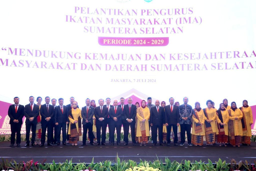 b3-1024x682 Pj Gubernur Elen Setiadi Hadiri Pelantikan Pengurus Ikatan Masyarakat Sumsel di Jakarta