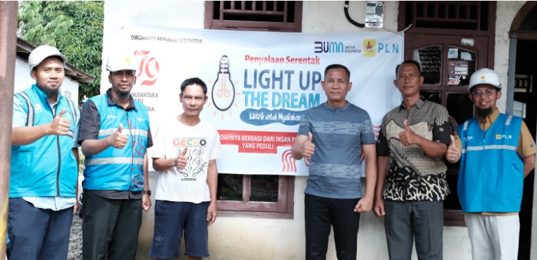 B1 PLN UP3 Lahat Sambung Listrik Gratis