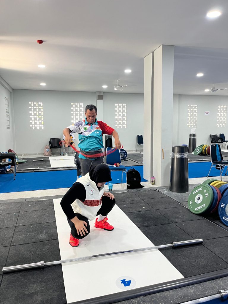 IMG-20240908-WA0026-1-768x1024 Indah Afrizah Sumbangkan Medali Emas untuk Sumsel di Ajang PON Aceh -Sumut 2024