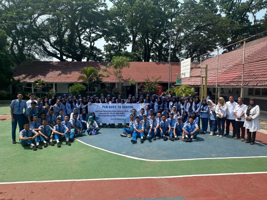 IMG-20241030-WA0095-1024x768 PLN Lahat Gelar Goes to School di SMAN 1 Lahat