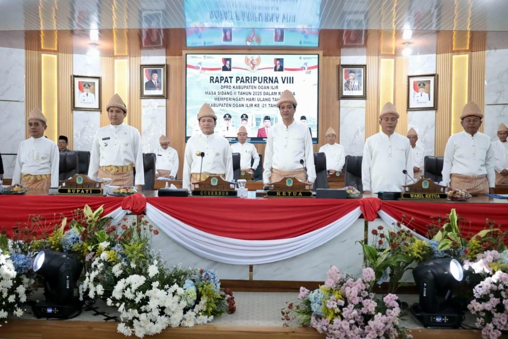 D1-8-1024x683 Rapat Paripurna HUT ke-21 Kabupaten Ogan Ilir Khidmat dan Semarak