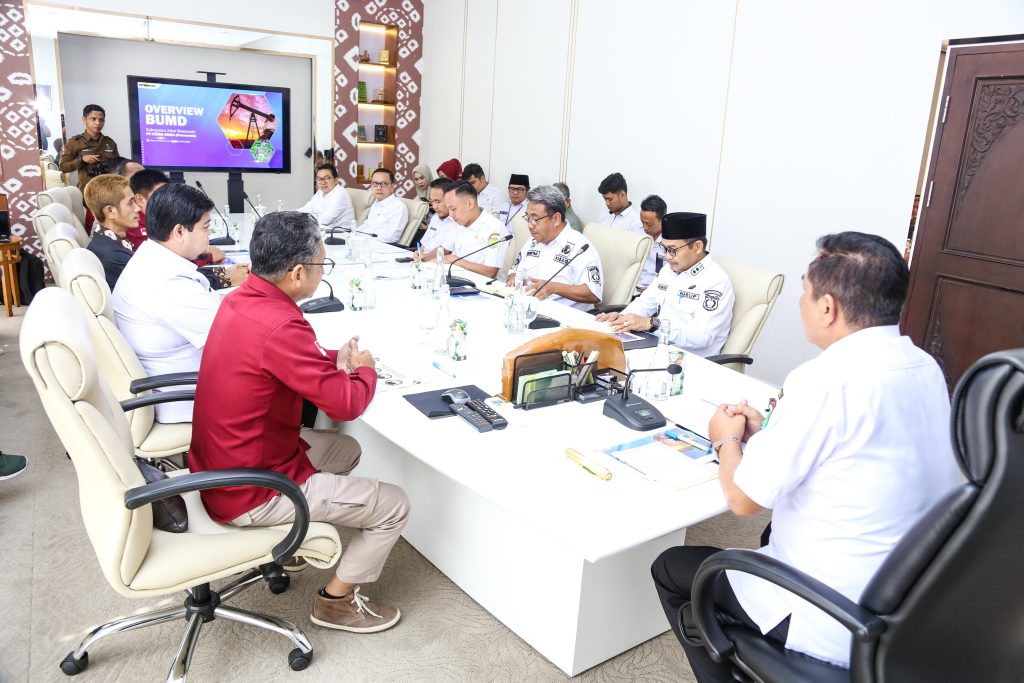 IMG-20250409-WA0061-1024x683 Bupati Toha Tegaskan Perusahaan Harus Tunjukkan Performa Nyata