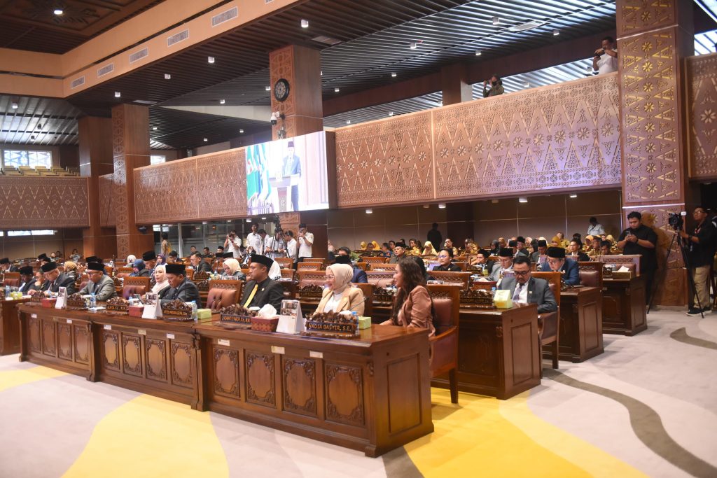 IMG-20250428-WA0080-1024x683 Gubernur Herman Deru Segera Respon Rekomendasi DPRD Provinsi Sumsel