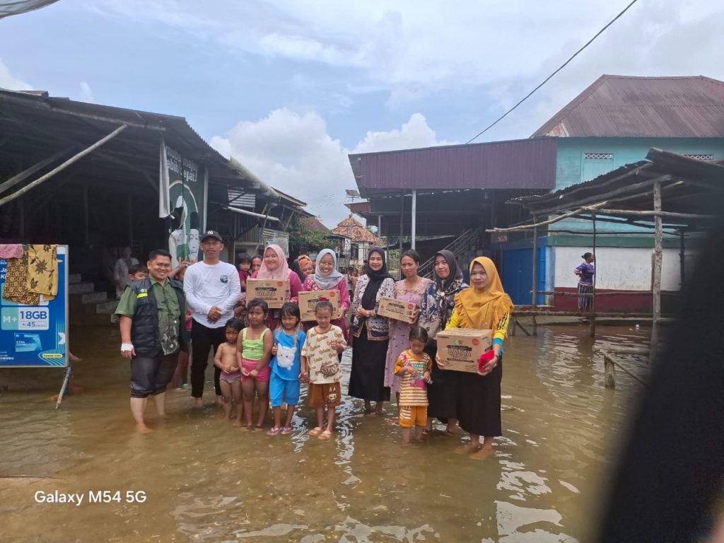Z4-1024x768 Pasca Banjir Surut, Dinkes Muba Tetap Siaga Berikan Layanan Kesehatan Maksimal