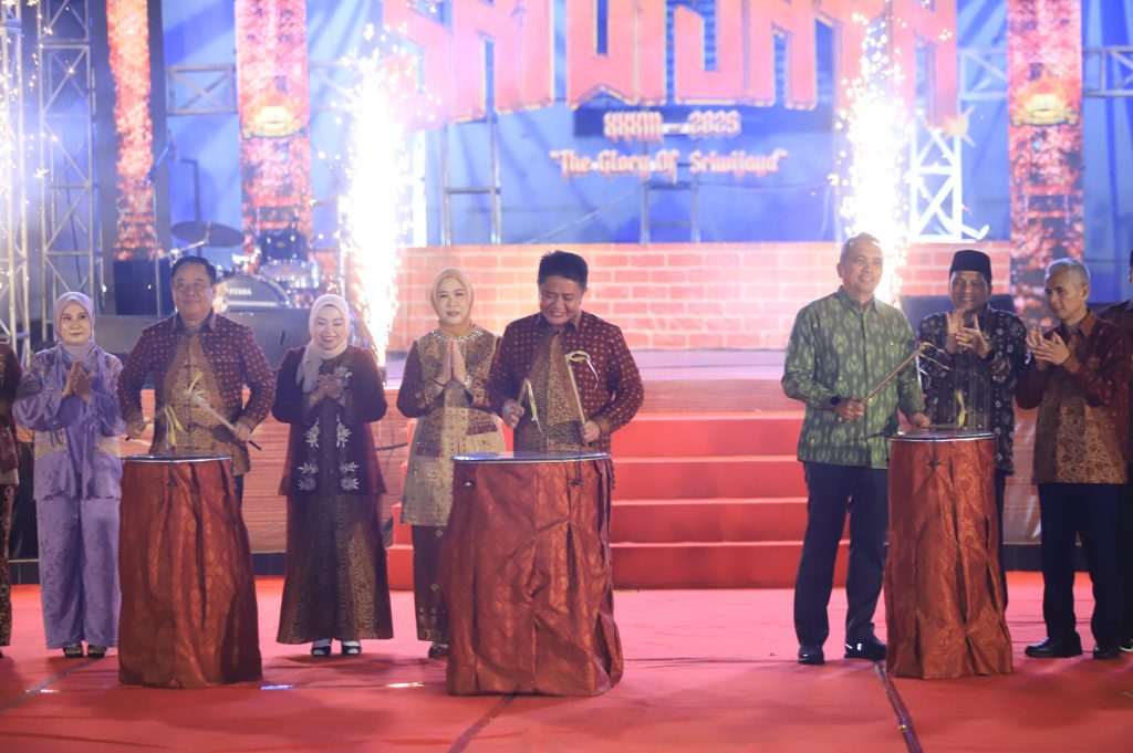 IMG-20250517-WA0100-1024x681 Gubernur Sumsel Herman Deru Terima Penghargaan KEN 2024 dari Kemenparekraf RI