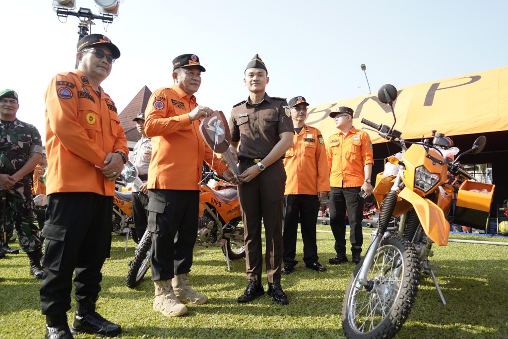 IMG-20250610-WA0049-1024x683 Tujuh Arahan Strategis Bupati Muba dalam Apel Siaga Karhutbunlah 2025