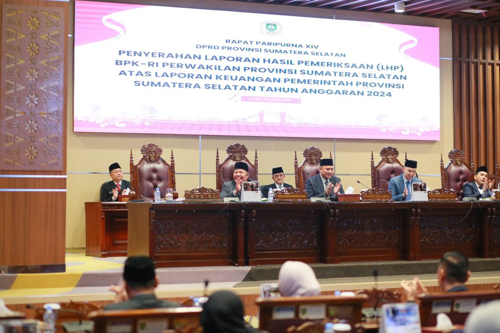 A2-1024x683 Rapat Paripurna XIV DPRD Sumsel: Pemprov Sumsel Panen Apresiasi, 11 Kali Berturut-Turut Raih Opini WTP