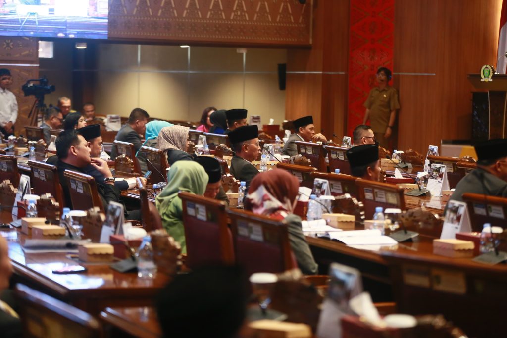 A4-2-1024x683 Jawaban atas Pandangan Umum Fraksi-fraksi DPRD Sumsel, Soal Raperda APBD 2024