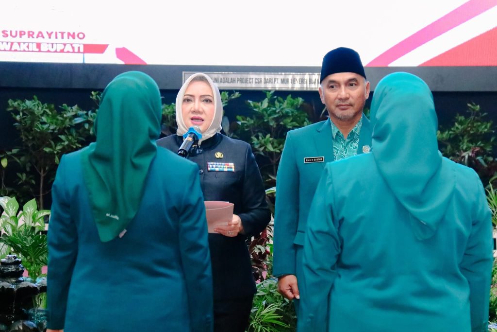 IMG-20250704-WA0169-1024x683 Bupati Lantik Pengurus TP PKK, Forum Perempuan Musi Rawas Mantab, GOW Dan Tim Pembina Posyandu