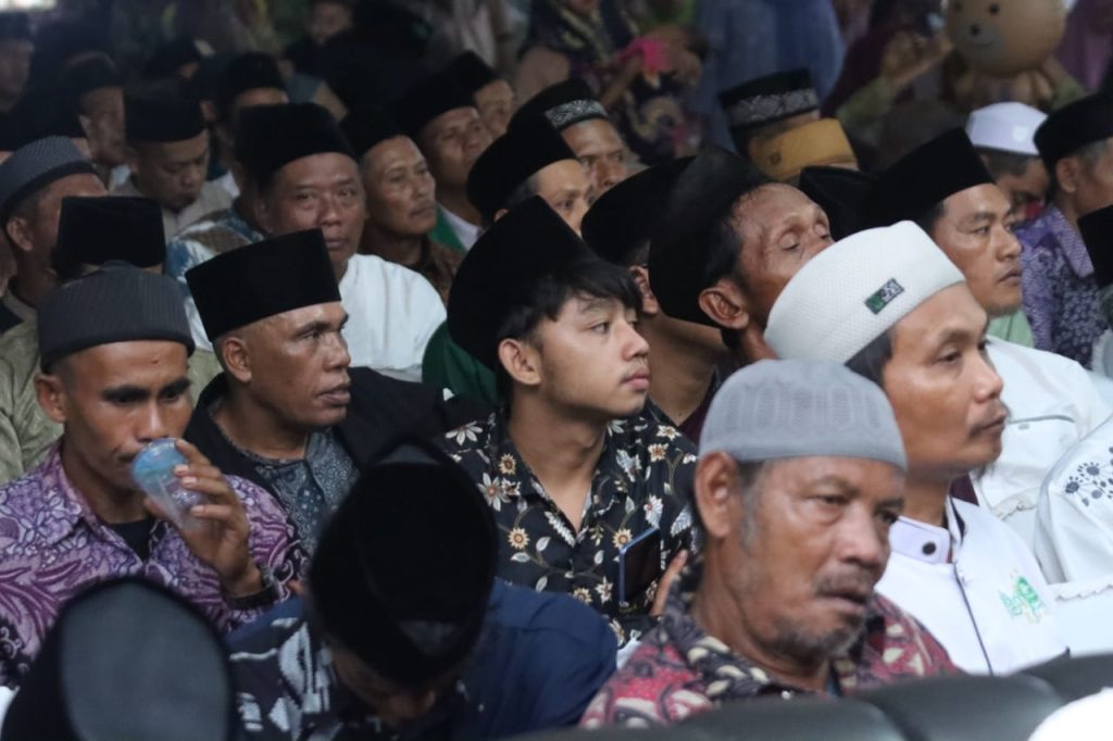 IMG-20250715-WA0006-1024x682 Wabup Kyai Rohman:   Santri sebagai Penjaga Khazanah Ilmu