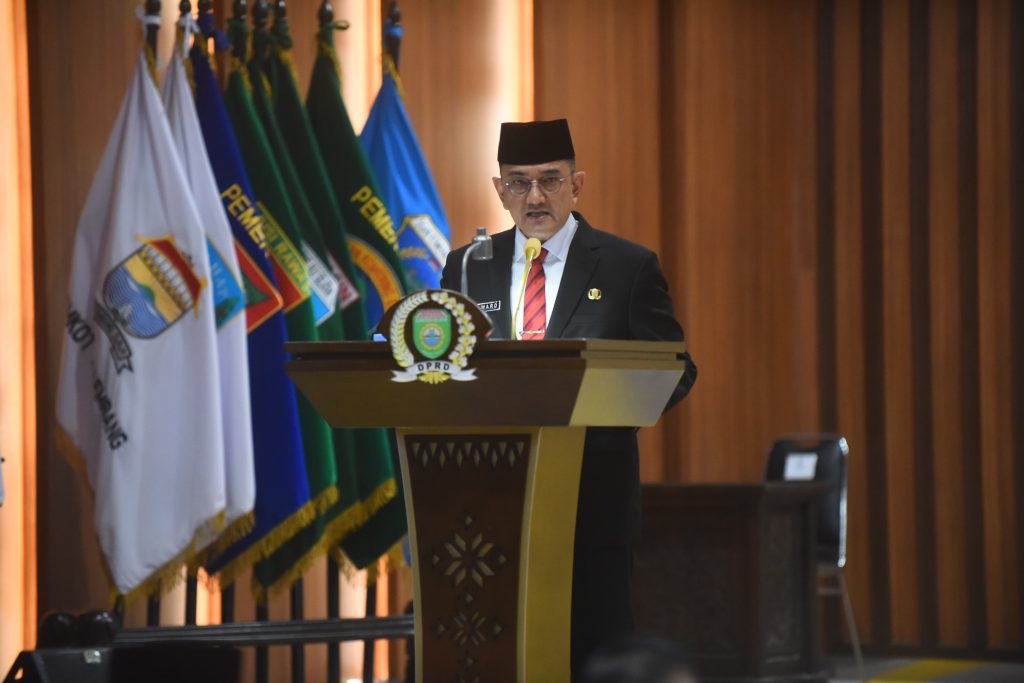 d2-13-1024x683 Rapat Paripurna DPRD Sumsel, Pemprov Sumsel Optimalkan Pendapatan dan Pelayanan Publik 2025