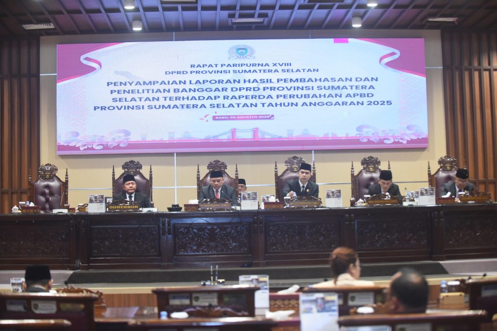 A5-2-1024x683 Rapat Paripurna ke-XVIII DPRD Sumsel: Raperda Perubahan APBD Sumsel 2025 Disahkan