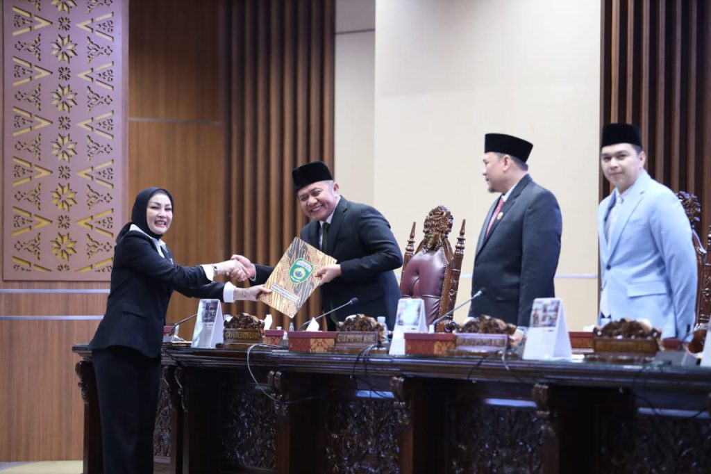 B2-1-1024x682 Tiga Perda Baru Ditetapkan, DPRD dan Pemprov Sumsel Perkuat Arah Pembangunan