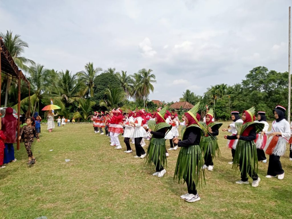 e1-6-1024x768 Semarak HUT ke-80 RI di Desa Bunglai, Disambut Antusias Warga dengan Berbagai Lomba