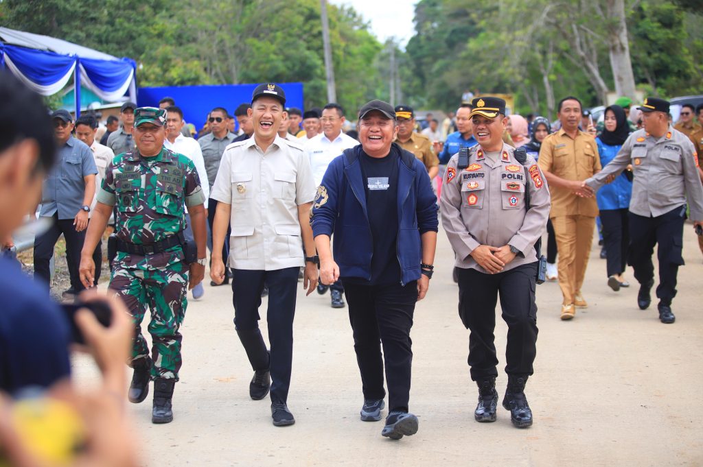 IMG-20251216-WA0086-1024x681 Gubernur Herman Deru Resmikan Jembatan Tumpang Sari di PALI